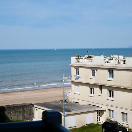 Appartement Vue Mer - 30 M De La Plage - 5 Minutes A Pied Du Centre Ville Et Du Casino Вілле-сюр-Мер Екстер'єр фото